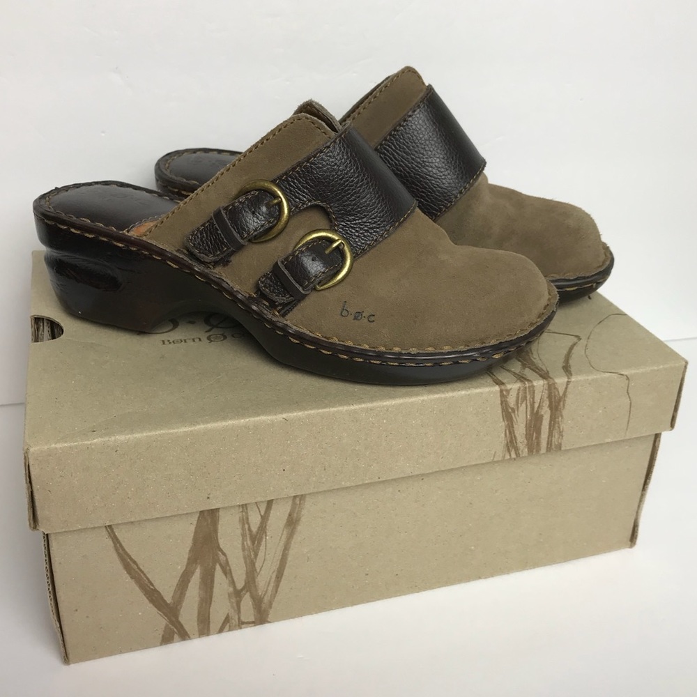 B.o.c. Taupe Suede Shoes. Size 7 M - Picture 1 of 8